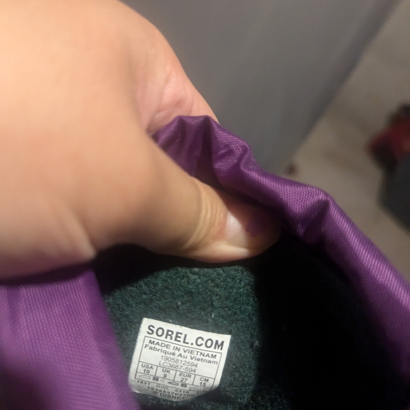 Disney Frozen Sorel Snow Boots - Size 10T - Picture 4 of 4